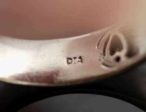 MAN'S 9ct WHITE GOLD DIAMOND WEDDING BAND. VINTAGE BIRMINGHAM ENGLAND ASSAY