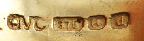 GORGEOUS TANZANITE & DIAMOND FLORAL DESIGN 9CT YELLOW&WHITE GOLD RING. *JEWELLER EVALUATION R8'000*