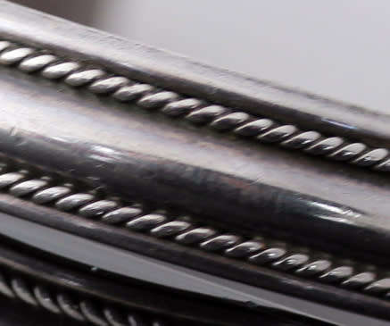 VINTAGE 10MM WIDE STERLING SILVER BANGLE WITH BRAIDED ROPE DETAIL BRITISH STERLING HALLMARKS & ASSAY