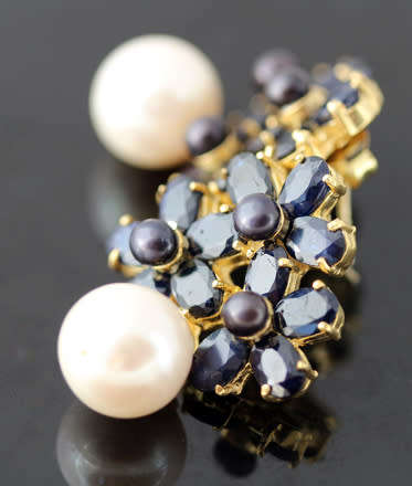 GLAMOROUS LARGE DARK BLUE SAPPHIRE PEARL DROP EARRINGS. STERLING SILVER WITH GOLD HUE FINISH. 925