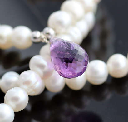 SIMPLE ELEGANT STUNNING NATURAL PEARL NECKLACE WITH STRIKING PURPLE AMETHYST BRIOLETTE PENDANT