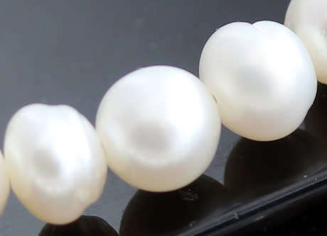 SIMPLE ELEGANT STUNNING NATURAL PEARL NECKLACE WITH STRIKING PURPLE AMETHYST BRIOLETTE PENDANT