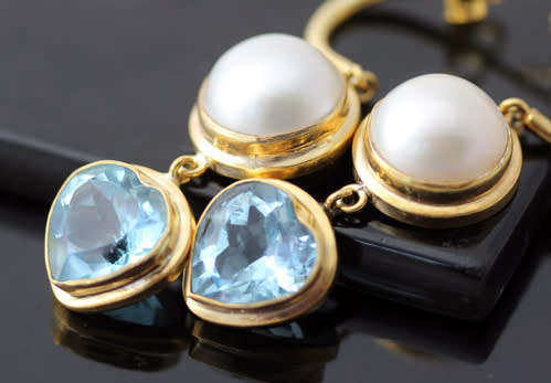 NATURAL PEARL & HEART CUT SWISS BLUE TOPAZ GOLD-HUED STERLING SILVER DANGLY EARRINGS. 925