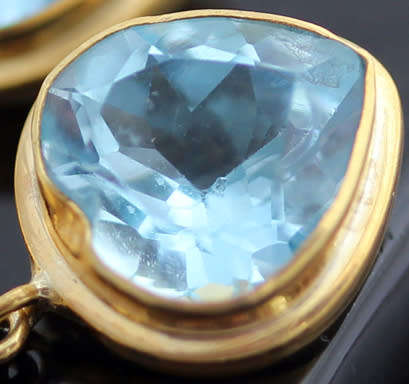 NATURAL PEARL & HEART CUT SWISS BLUE TOPAZ GOLD-HUED STERLING SILVER DANGLY EARRINGS. 925