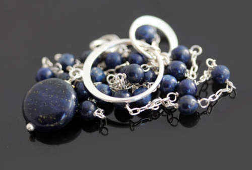 BEAUTIFUL DELICATE LAPIS LAZULI STERLING SILVER OPENWORK NECKLACE. 925