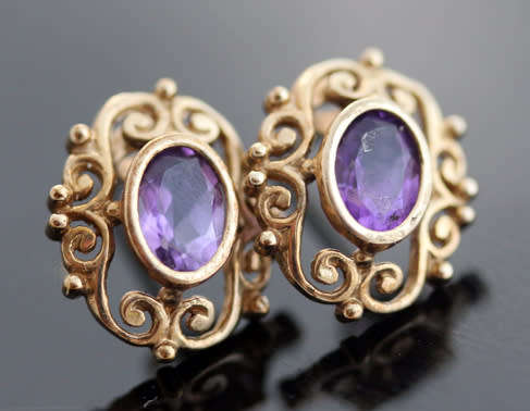 VINTAGE 9CT YELLOW GOLD FILIGREE STUD EARRINGS WITH OVAL FACETED AMETHYSTS. 375