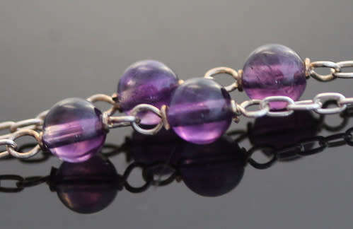 STERLING SILVER OPEN LINK CHAIN NECKLACE WITH AMETHYST AND LARGE ROUND LINKS IN FRONT