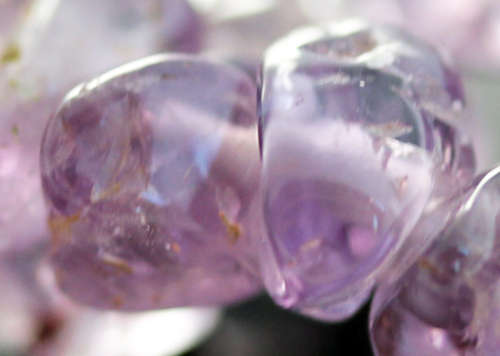 POLISHED NATURAL AMETHYST AND STERLING SILVER BEAD NECKLACE WITH BLACK BAROQUE PEARL PENDANT