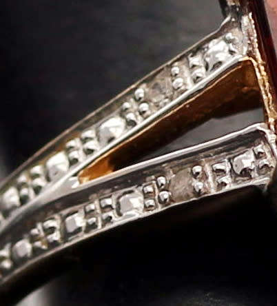 ENGLISH VINTAGE BAGUETTE-CUT GARNET 9CT YELLOW & WHITE GOLD RING WITH DIAMOND ACCENTS. RICH COLOURS!