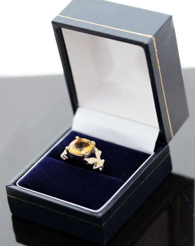 SQUARE-FACETED NATURAL 2,36ct CITRINE STERLING SILVER RING CROSSOVER SHOULDER DETAIL. CZ accents