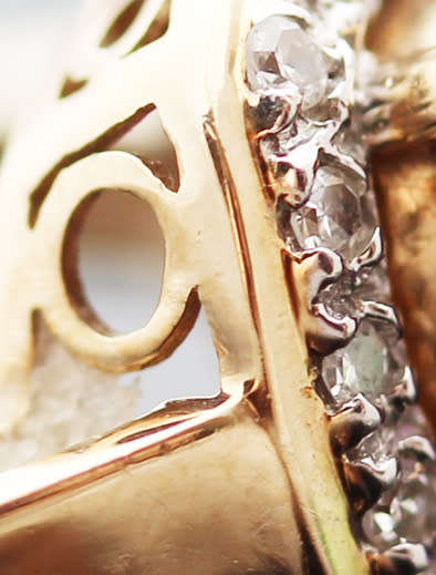 VINTAGE AMETHYST AND DIAMOND 10K YELLOW GOLD RING. *JEWELLER'S EVALUATION R18'000*