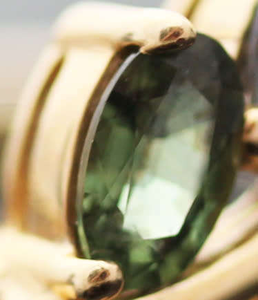 14K YELLOW GOLD NATURAL SAPPHIRE LEAF FROND RING. 375. AFRICA-MINED SAPPHIRES.