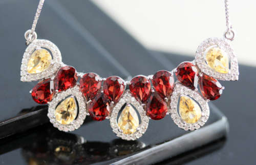 EYE-CATCHING CITRINE, GARNET LARGE HEAVY STERLING SILVER NECKLACE - SOLID 'PENDANT' on 'PSNAKE CHAIN