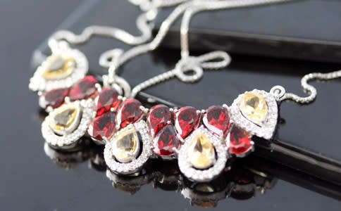 EYE-CATCHING CITRINE, GARNET LARGE HEAVY STERLING SILVER NECKLACE - SOLID 'PENDANT' on 'PSNAKE CHAIN