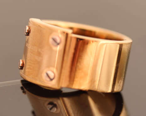 BOLD, REAL MICHAEL KORS BRAND UNUSUAL METAL RING. SIMPLE AVANT GARDE DESIGN. HEAVY!