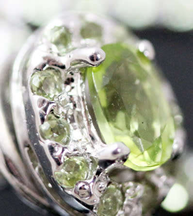 GLAMOROUS BLACK ONYX, PERIDOT AND GARNET STERLING SILVER DROP EARRINGS. 925