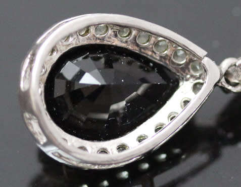 GLAMOROUS BLACK ONYX, PERIDOT AND GARNET STERLING SILVER DROP EARRINGS. 925