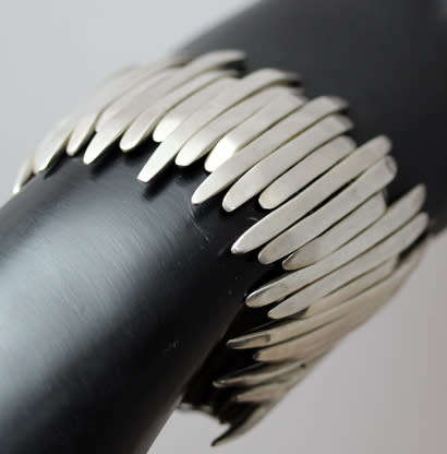 HANDCRAFTED LARGE, HEAVY 97 grams! UNUSUAL ORGANIC VINTAGE STERLING SILVER BRACELET VERY COLLECTIBLE