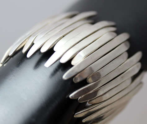 HANDCRAFTED LARGE, HEAVY 97 grams! UNUSUAL ORGANIC VINTAGE STERLING SILVER BRACELET VERY COLLECTIBLE