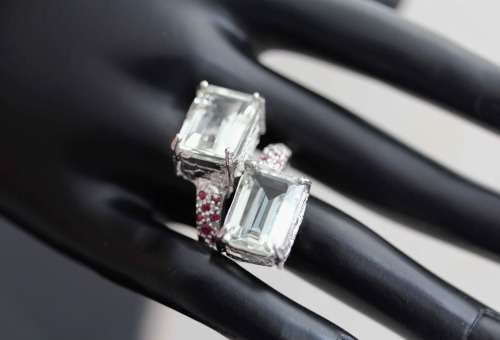 VERY LARGE HANDCRAFTED DOUBLE HEAD GREEN BRAZILIAN MINED AMETHYST MINED RUBIES STERLING SILVER RING