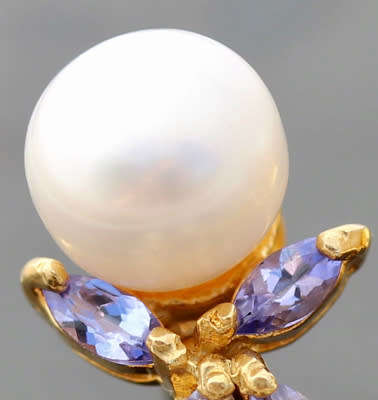 LONG DROP AND DANGLE NATURAL TANZANITE AND BAROQUE PEARL GOLD-HUED STERLING SILVER EARRINGS. 925
