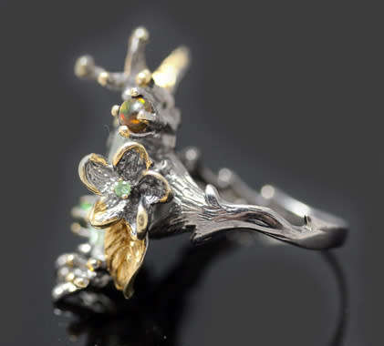 'JEWELLERY ART' STERLING SILVER RING GREEN AMETHYST, BLACK OPALS, EMERALD ACCENT - 3D HANDCRAFTED