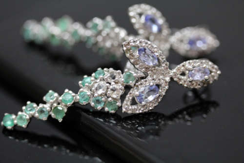 GLAMOROUS TANZANITE, EMERALD AND WHITE TOPAZ STERLING SILVER DROP & DANGLE EARRINGS. 925