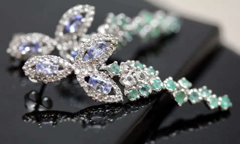 GLAMOROUS TANZANITE, EMERALD AND WHITE TOPAZ STERLING SILVER DROP & DANGLE EARRINGS. 925