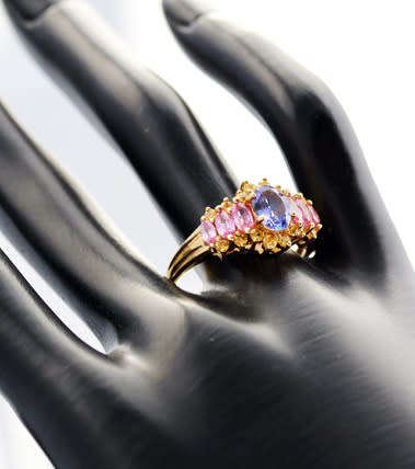 VINTAGE ENGLISH 9CT YELLOW GOLD RING .80ct TANZANITE 1,85ct PINK & YELLOW SAPPHIRES CERTIF R26'000