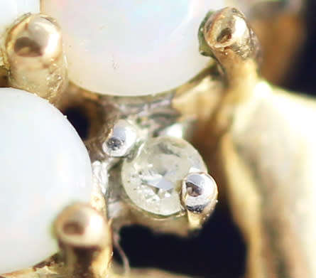 VINTAGE ENGLISH 9CT YELLOW GOLD REAL OPAL & DIAMOND RING JEWELLER'S EVALUATION R15'000 -COLLECTABLE!