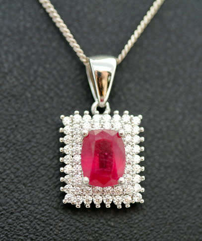 PRETTY ANTIQUE CUT DEEP PINK NATURAL RUBY & CUBIC ZIRCONIA PENDANT 35CM STERLING SILVER CHAIN. 295