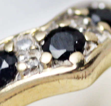 VINTAGE ENGLISH SAPPHIRE AND DIAMOND 9CT YELLOW GOLD CHEVRON RING. SOLID PIECE.  WELL HALLMARKED!