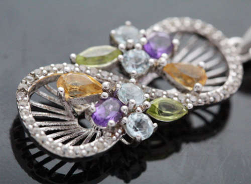 PRETTY AMETHYST, BLUE TOPAZ, CITRINE AND PERIDOT STERLING SILVER NECKLACE incl STERLING SILVER CHAIN