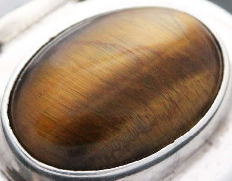 MAGNIFICENT HEAVY OVAL TIGER'S EYE CABOCHON BEZEL SET STERLING SILVER 39CM CHAIN SLIDER STYLE
