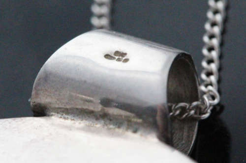 MAGNIFICENT HEAVY OVAL TIGER'S EYE CABOCHON BEZEL SET STERLING SILVER 39CM CHAIN SLIDER STYLE