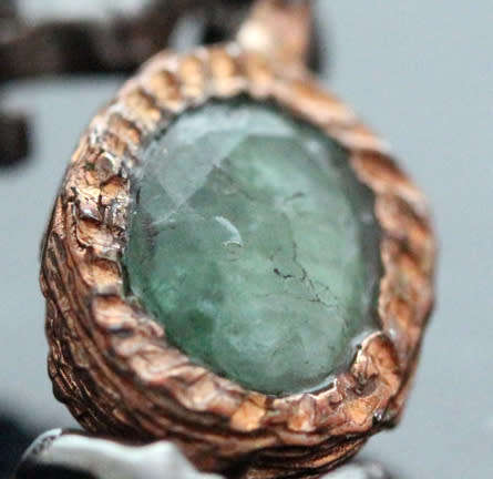 HAND-CRAFTED NATURAL EMERALDS GUNMETAL GREY FEATURE SOLID STERLING SILVER BRACELET