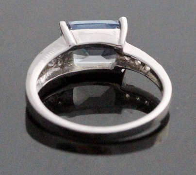 STRIKING NATURAL QUARTZ STERLING SILVER RING CUBIC ZIRCONIA ACCENTS DEEP 'TANZANITE' BLUE COLOUR