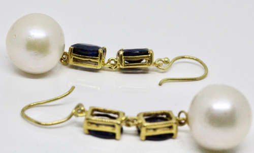 ELEGANT SAPPHIRE AND BAROQUE PEARL GOLD-HUED STERLING SILVER DROP & DANGLE EARRINGS. 925