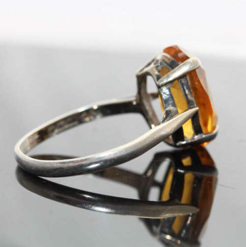 CITRINE STERLING SILVER RING. 925. INTERESTING BRITISH VINTAGE HALLMARKS! DEEP YELLOW COLOUR