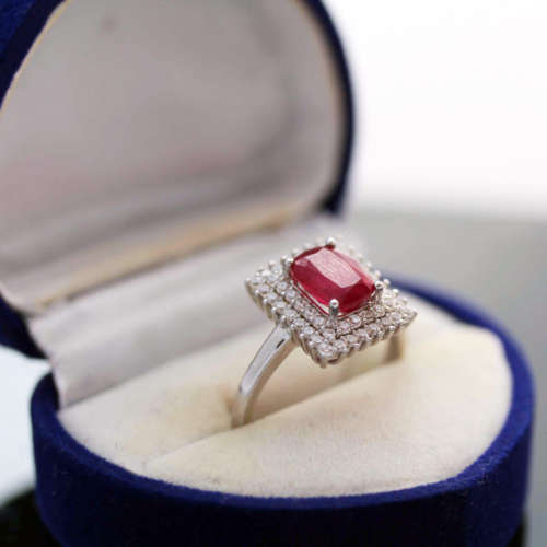 RASPBERRY RUBY AND STERLING SILVER GEOMETRIC DESIGN RING. LARGE!