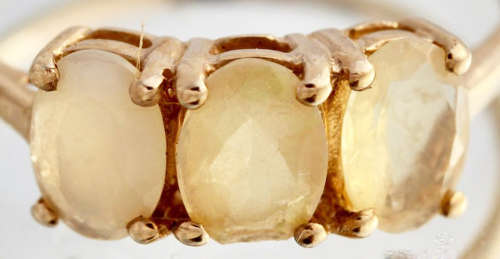 VINTAGE ENGLISH FIRE OPAL RING 9CT YELLOW GOLD. LARGE RING SIZE! BIRMINGHAM ASSAY. CHIP IN 1 STONE