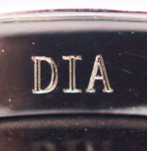 SIMPLE ELEGANT DIAMOND 9CT WHITE GOLD RING TWISTED FEATURE ENGLISH PIECE SHEFFIELD ASSAY