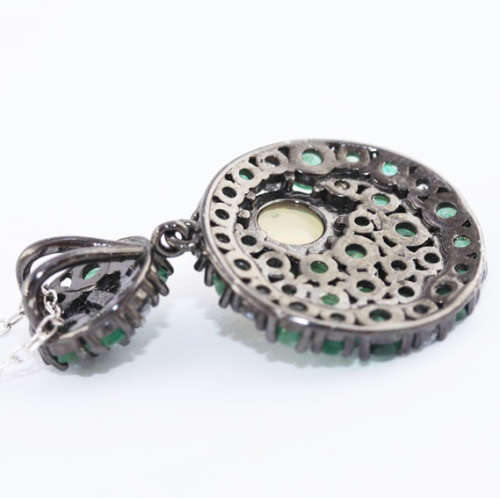 EMERALD PENDANT WITH A FIRE OPAL CABOCHON SOLID STERLING SILVER PENDANT & 46CM CHAIN