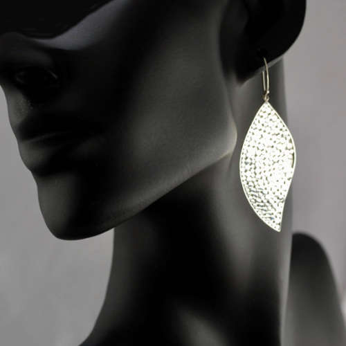 ELEGANT LONG (66mm) SOLID STERLING SILVER HANDCRAFTED HAMMERED FINISH EARRINGS RIVER-PEBBLE DESIGN