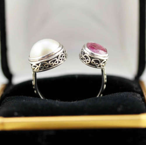 UNUSUAL HANDCRAFTED RUBY AND NATURAL PEARL SOLID STERLING SILVER RING
