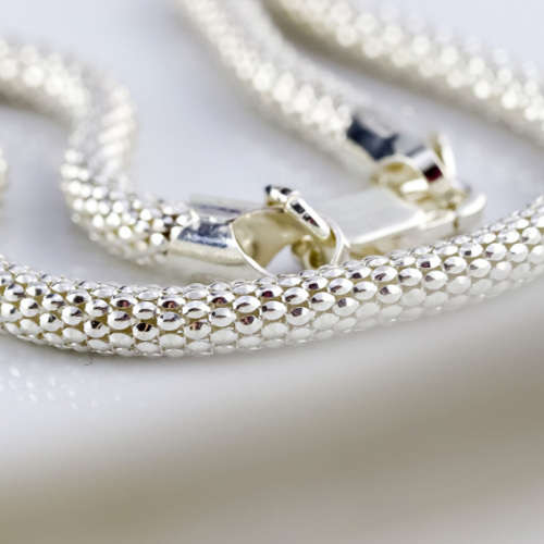 FABULOUS THICK TUBULAR FLAT CABLE 437mm STERLING SILVER NECKLACE. 925. POLISHED FACETS