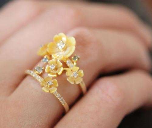 VERY PRETTY DOUBLE STRAND LARGE STERLING SILVER 925 RING GOLD HUE FINISH NATURAL TANZANITE GEMSTONES