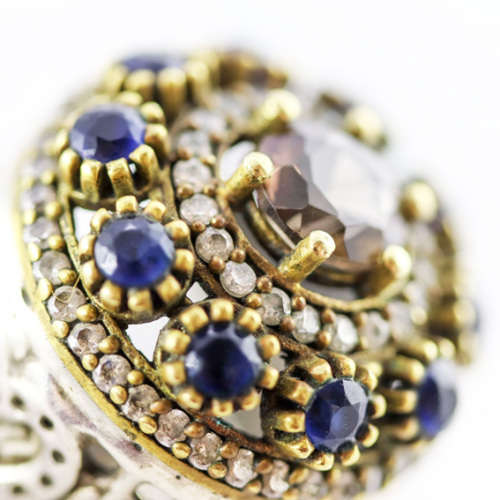 LARGE VINTAGE STERLING SILVER SMOKY QUARTZ AND BLUE SAPPHIRE RING, SLIGHTLY OXIDISED EFFECT. 925