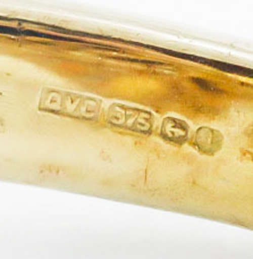 GORGEOUS CITRINE 9ct YELLOW GOLD RING JEWELLER`S EVALUATION R18`500 375