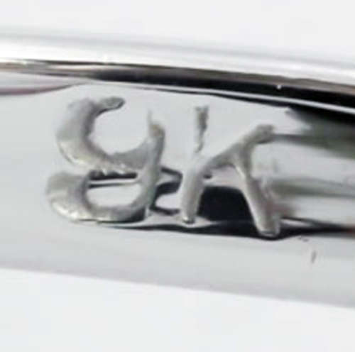 BEAUTIFUL ENGLISH VINTAGE TANZANITE DIAMOND 9CT WHITE GOLD RING GOOD CUT CLARITY. BIRMINGHAM ASSAY